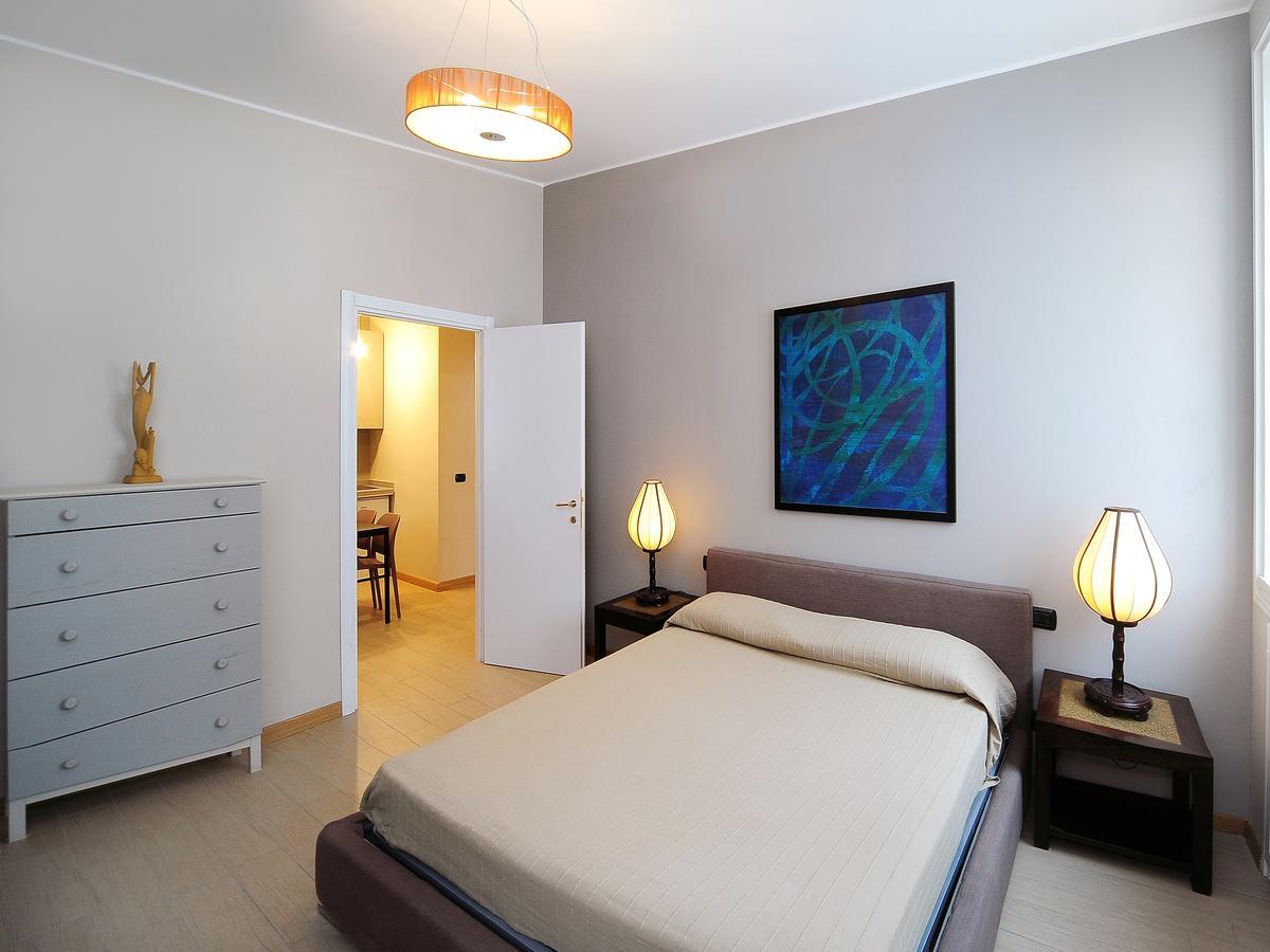 Urban District Apartments - Milan Old Town Central 2 Br Luaran gambar